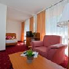 Olcsó balatoni szállás Balatonlellén a Hotel Napfény szállodában